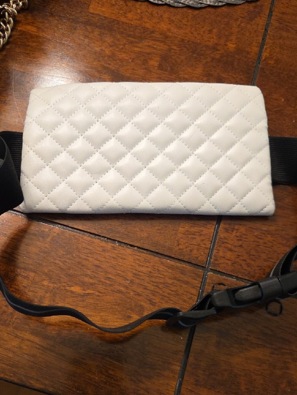 Quilted White Waist Bag with Black Zip and Strap - Picture 2 of 3